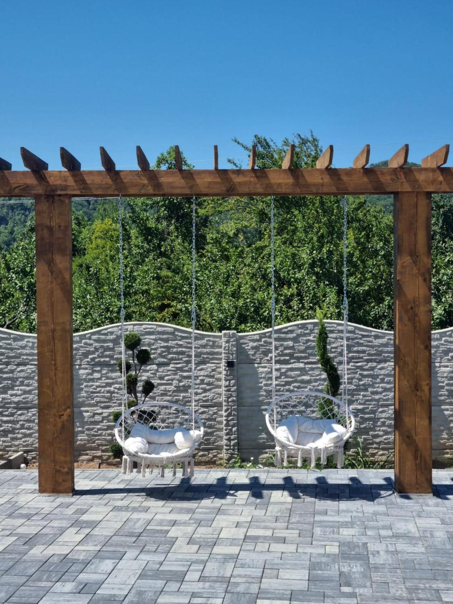 Cataleya House Otel Oesti-Paminteni Dış mekan fotoğraf